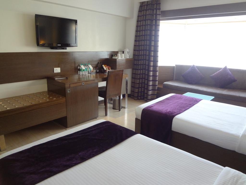Hotel Sea Princess Bombay Extérieur photo
