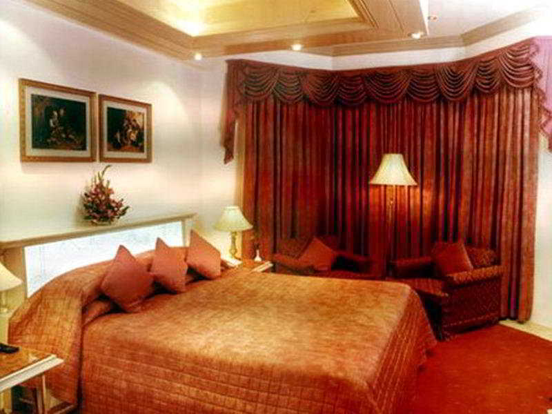Hotel Sea Princess Bombay Extérieur photo